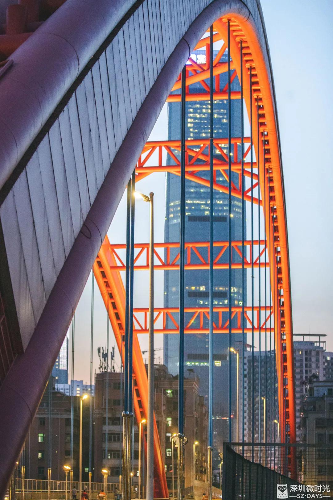 迈向有钱时代的笋岗：有人怀揣*迁拆**梦，有人害怕做网红…