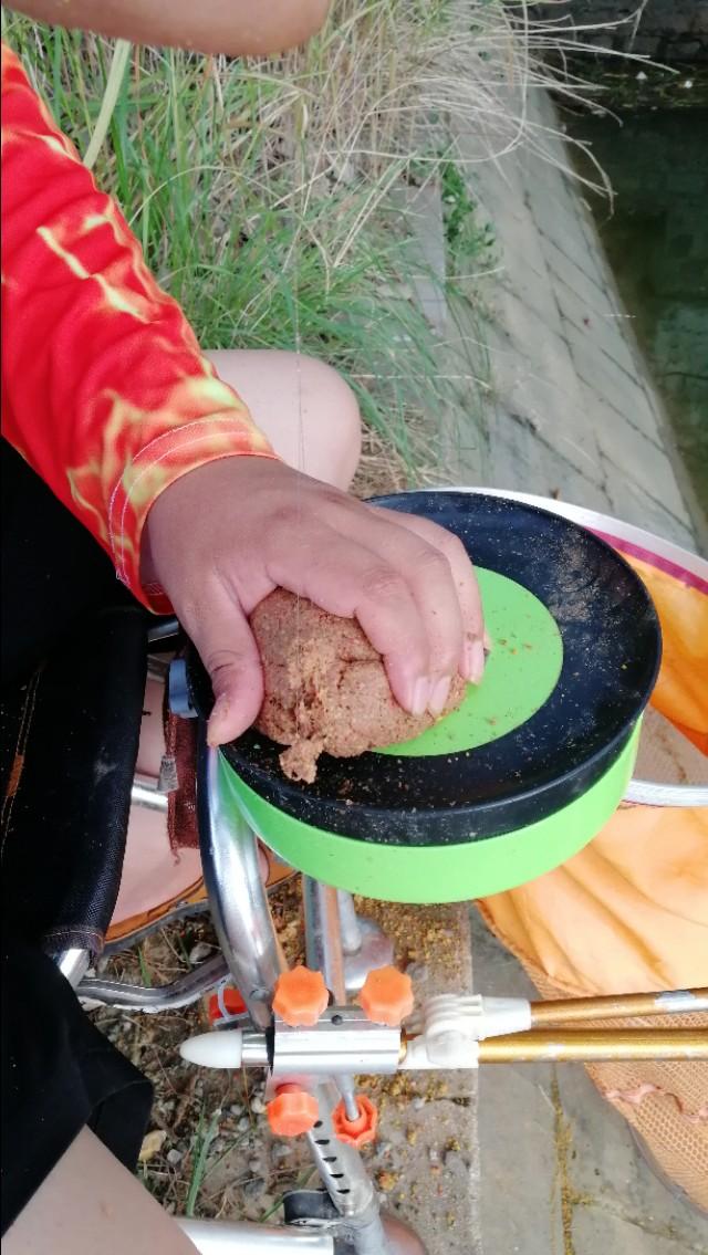 调好漂饵料压不下目是怎么回事,饵料比重太重怎么调节漂