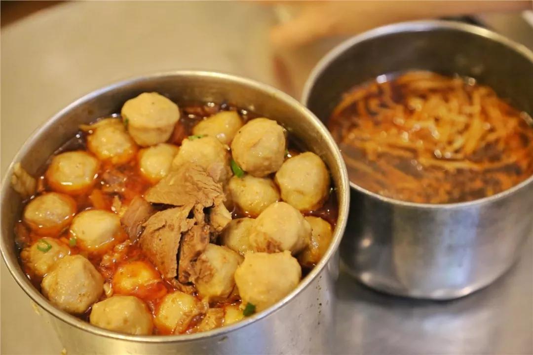 无锡探店美食一条街,无锡滨湖区市井火锅推荐