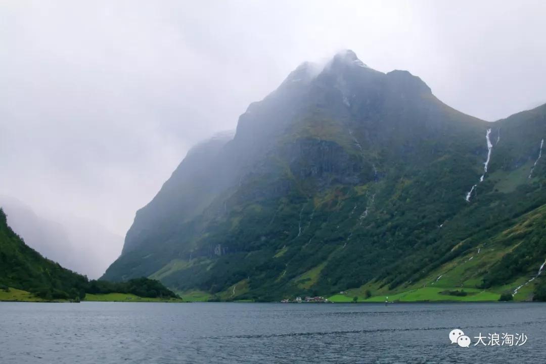 介绍北欧三国的旅游资源,北欧三国旅游条件