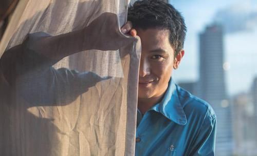 邱泽身价多少亿,邱泽资料及照片