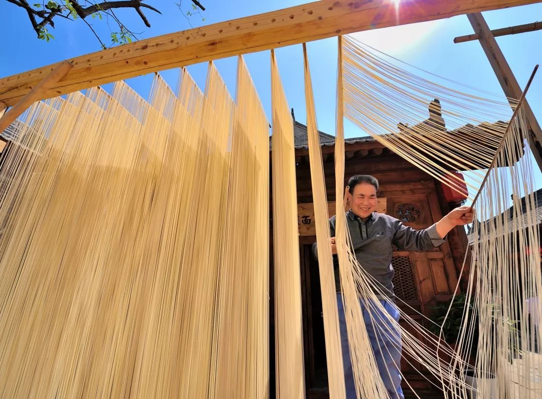 “团团大集”已近尾声，还没购置年货的小伙伴继续购购购