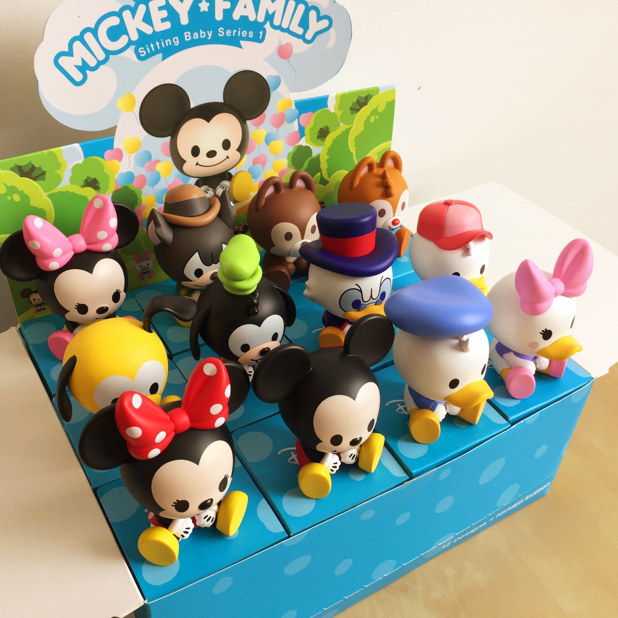 迪士尼米奇爬墙玩具盲盒,迪士尼米奇有趣的玩具