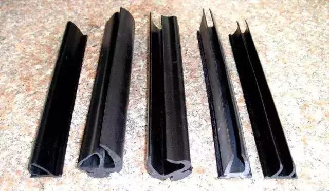 门窗密封胶条识别,窗户密封胶条怎么辨别好坏