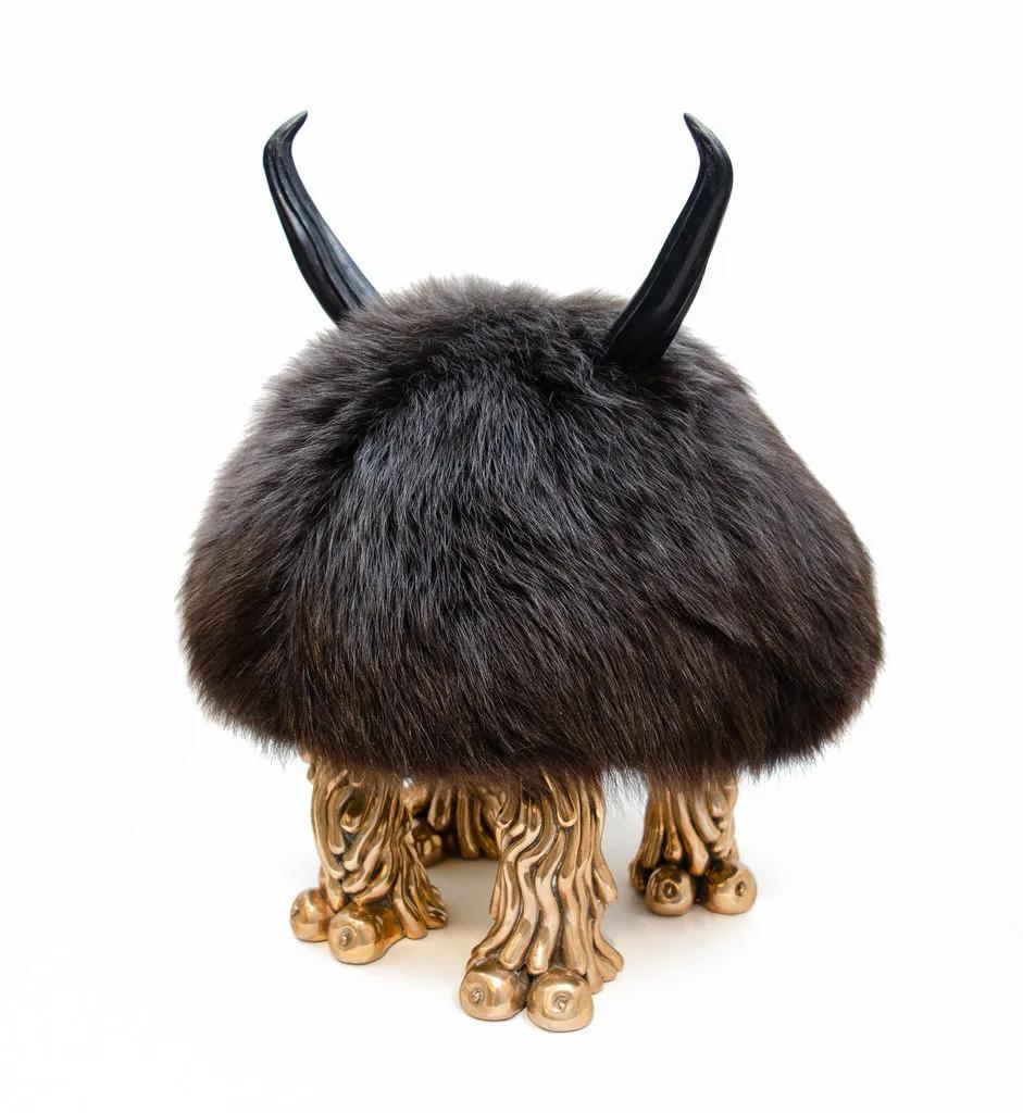 “我即品牌”：超级明星艺术家的自我营销术