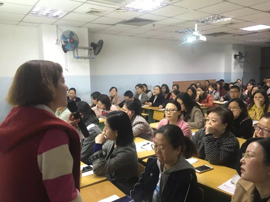 哈哈教育龙腾校区的老师,哈哈教育语文培训