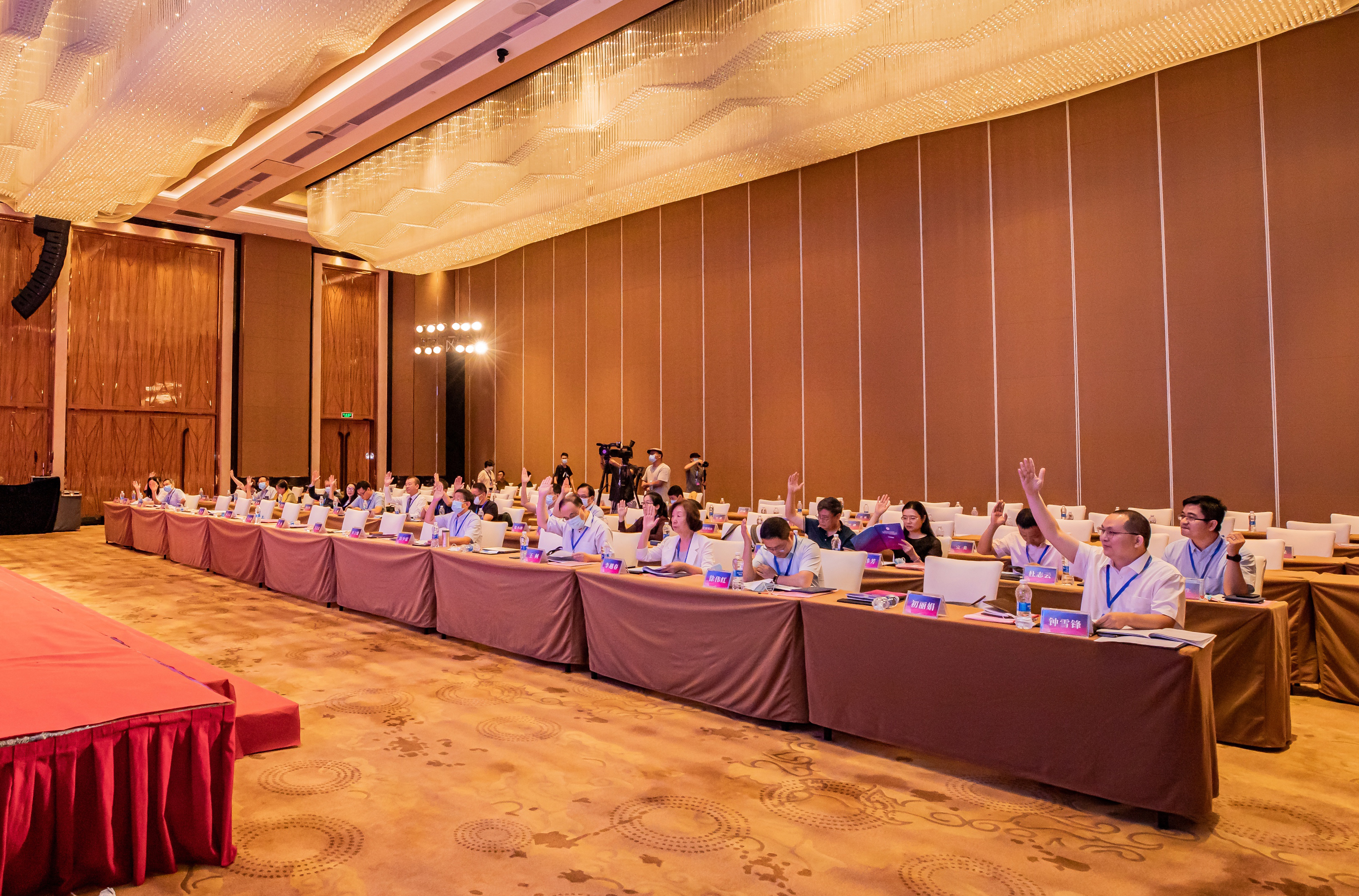 完美美妆公司产品,完美化妆品公司现状