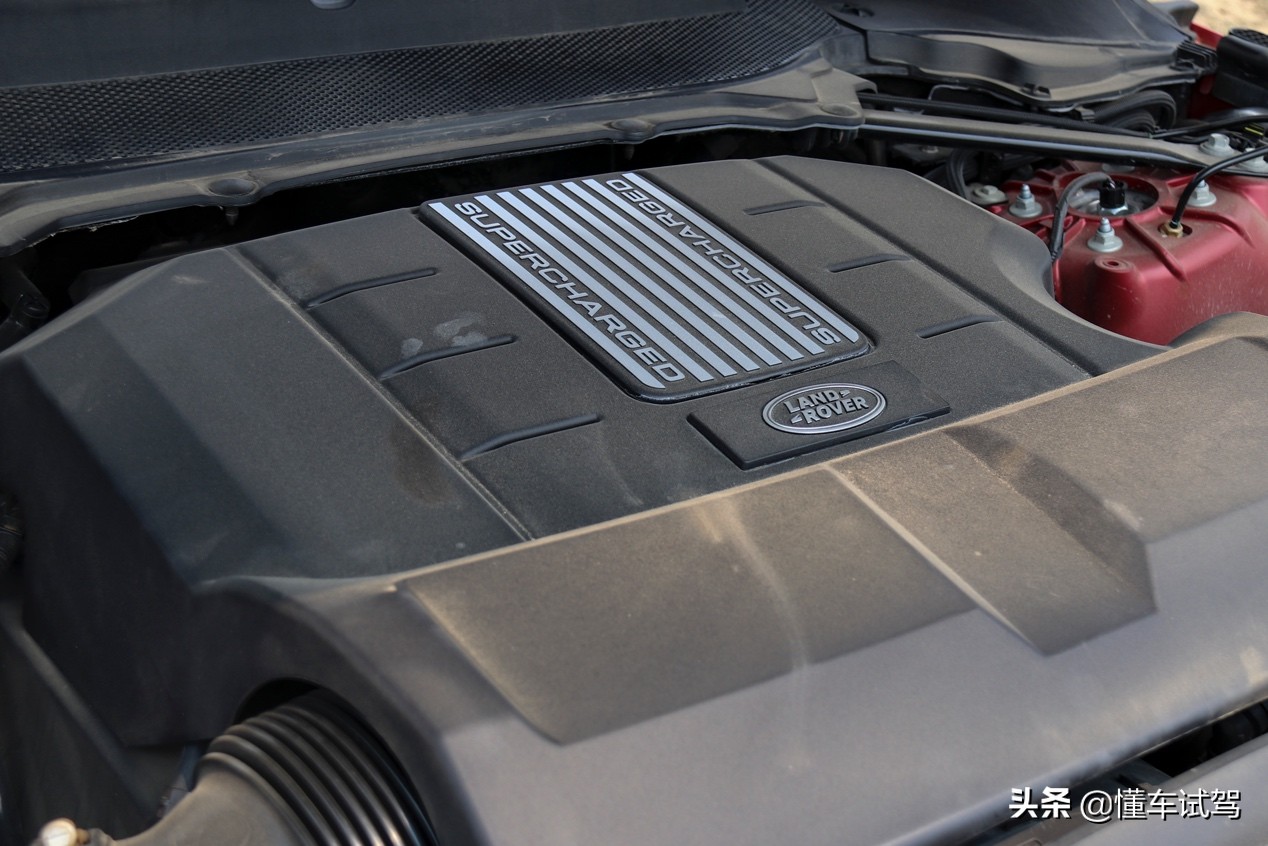 路虎揽胜sva曜夜运动版加长版试驾,14-17款路虎揽胜运动测评