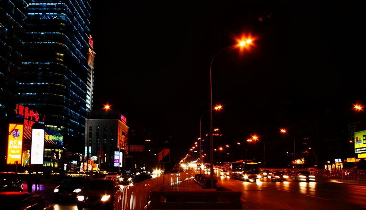 北京一“特别”城中村，房屋破旧矮小，居民却不想搬离