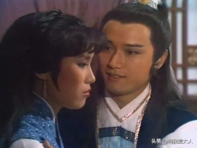 杨康戚美珍怎么相识的,杨康和老婆照片