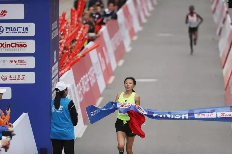 当今最快的跑鞋系列：来看“王者”们都穿什么战靴？