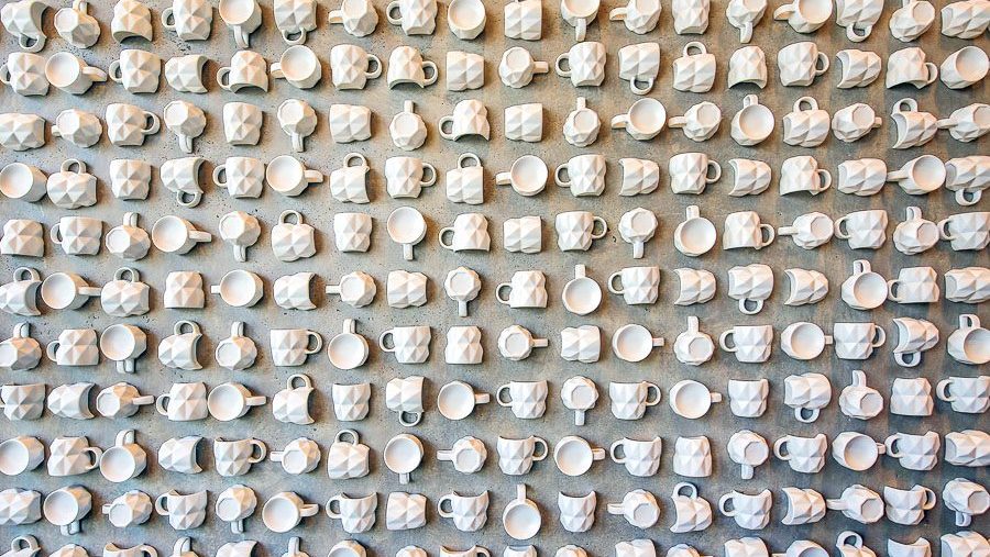 东京｜堪比艺术馆的星巴克臻选®烘培工坊樱花海中品满分咖啡