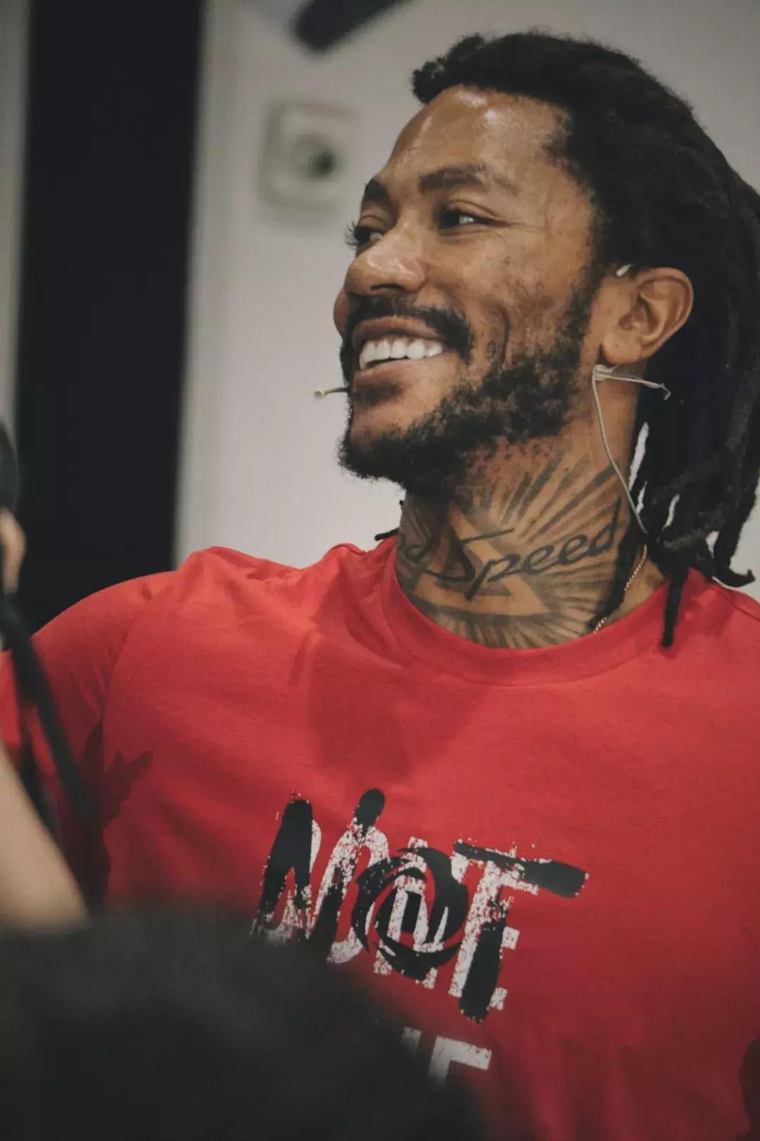 罗斯50分落泪视频英文,罗斯50分落泪视频全屏