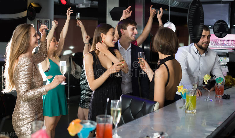 女性排便有粘液,排便有问题小心妇科疾病