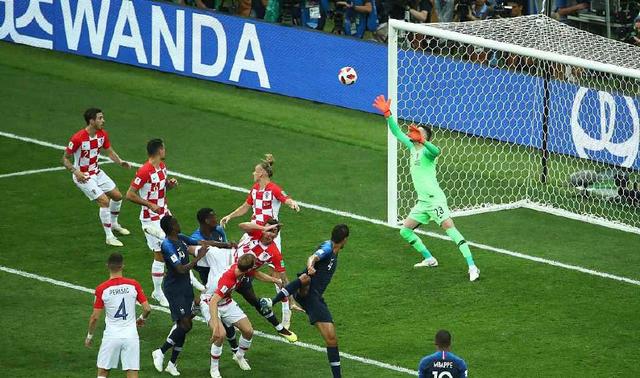 c罗和梅西的球服是几号,c罗7号球衣西班牙