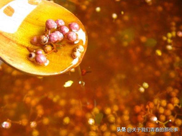 炸花椒油有技巧多加这一步,炸花椒油用把花椒炸糊吗