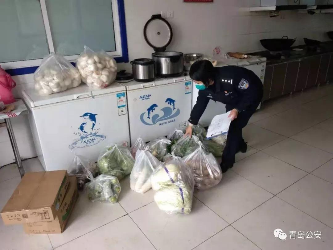 战疫铿锵女警在行动,战疫一线铿锵玫瑰展巾帼风采