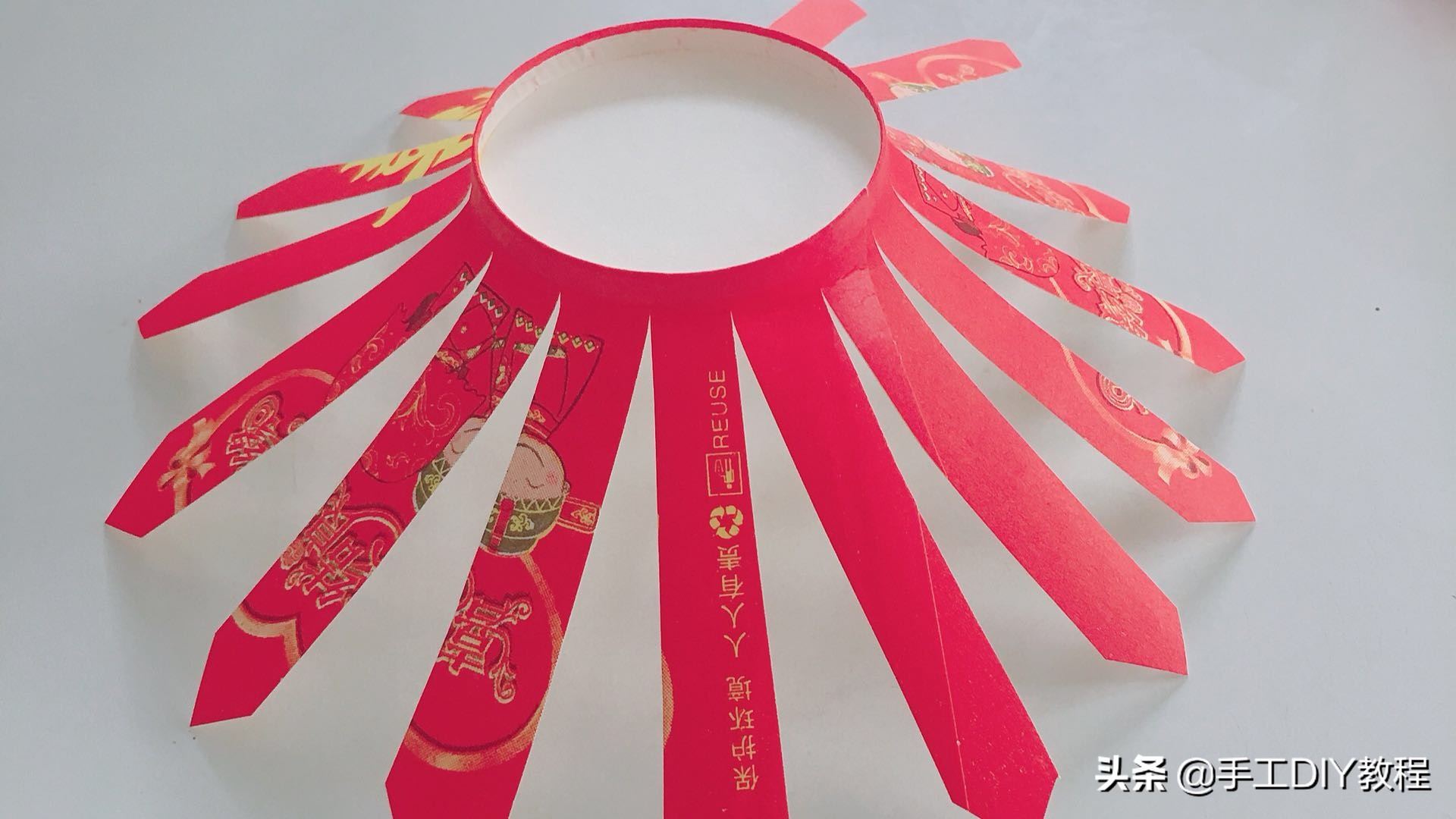 元宵节灯笼手工制作教程视频,元宵节灯笼手工制作放蜡烛教程