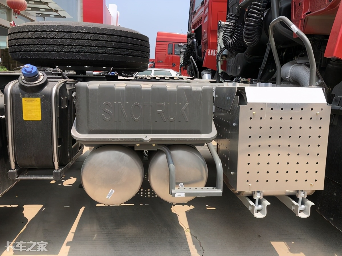 重汽tx7矮顶,重汽tx7牵引车砂石版