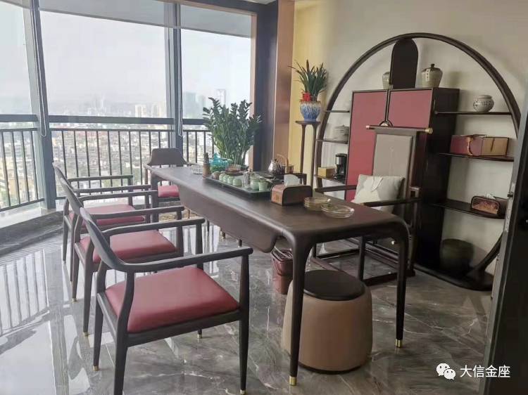 大信金座2座2001,大信金座1栋