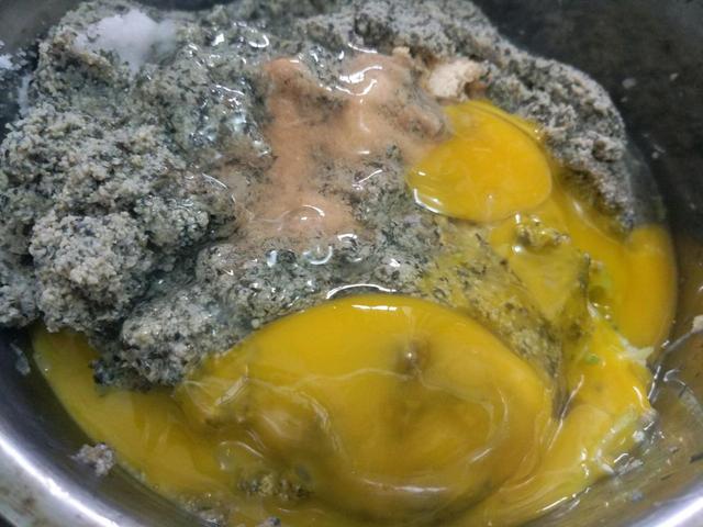 改善白发头，早餐就做这个饼给家人吃，豆渣变美味，做法特简单