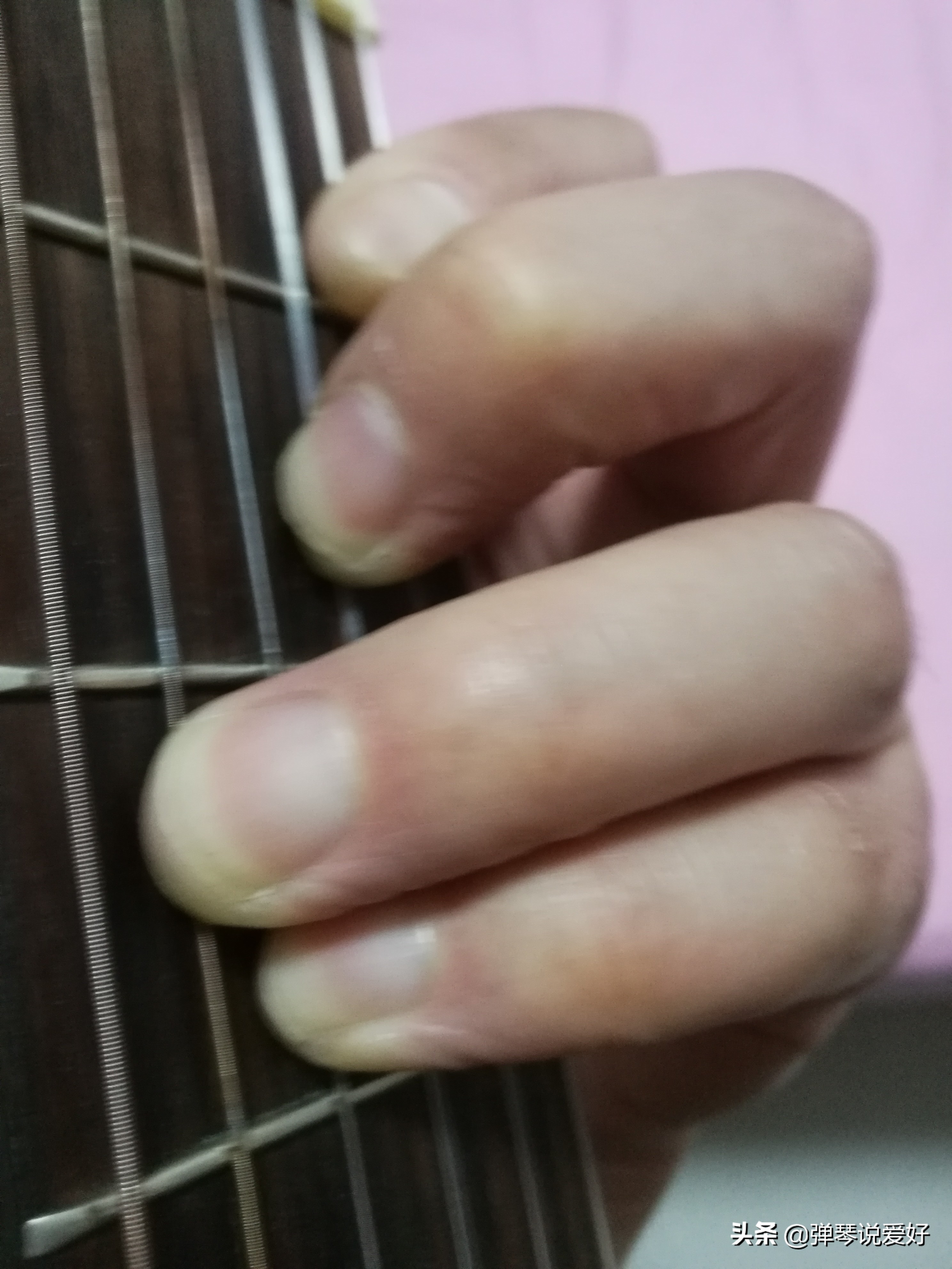 f和弦怎么按又快又准,吉他f和弦横按技巧视频