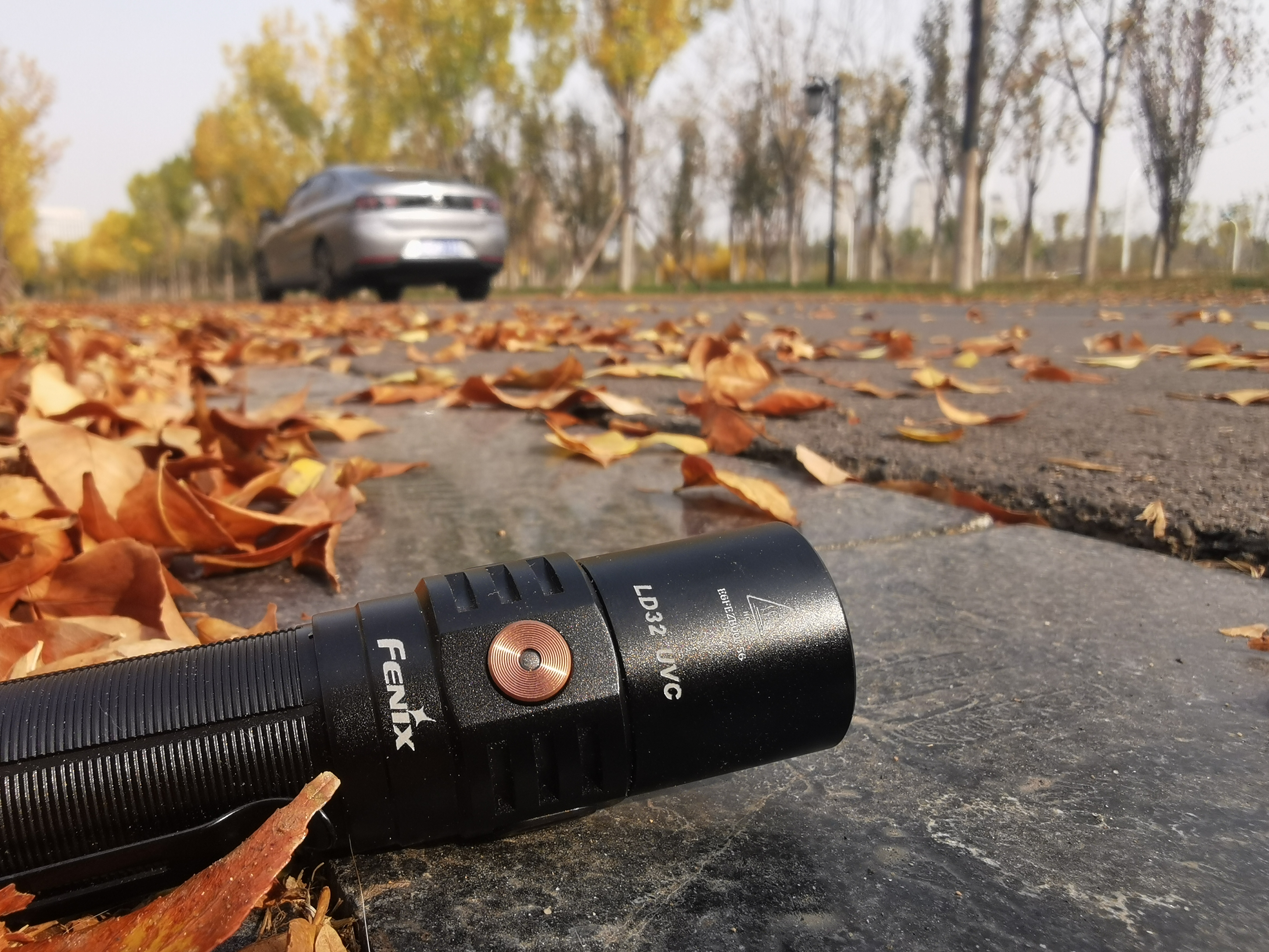 户外手电也能杀菌?FenixLD32手电化身成为抗疫EDC