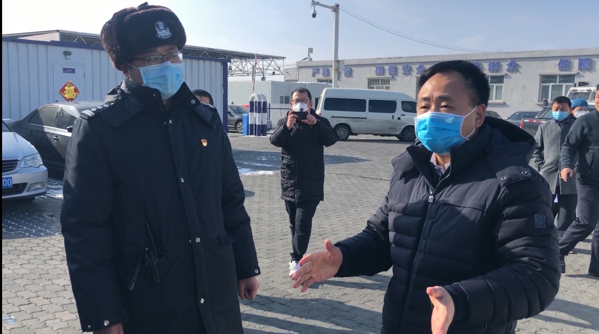 暖心！*疆新**“长福宫”每天送出三千多份“爱心餐”