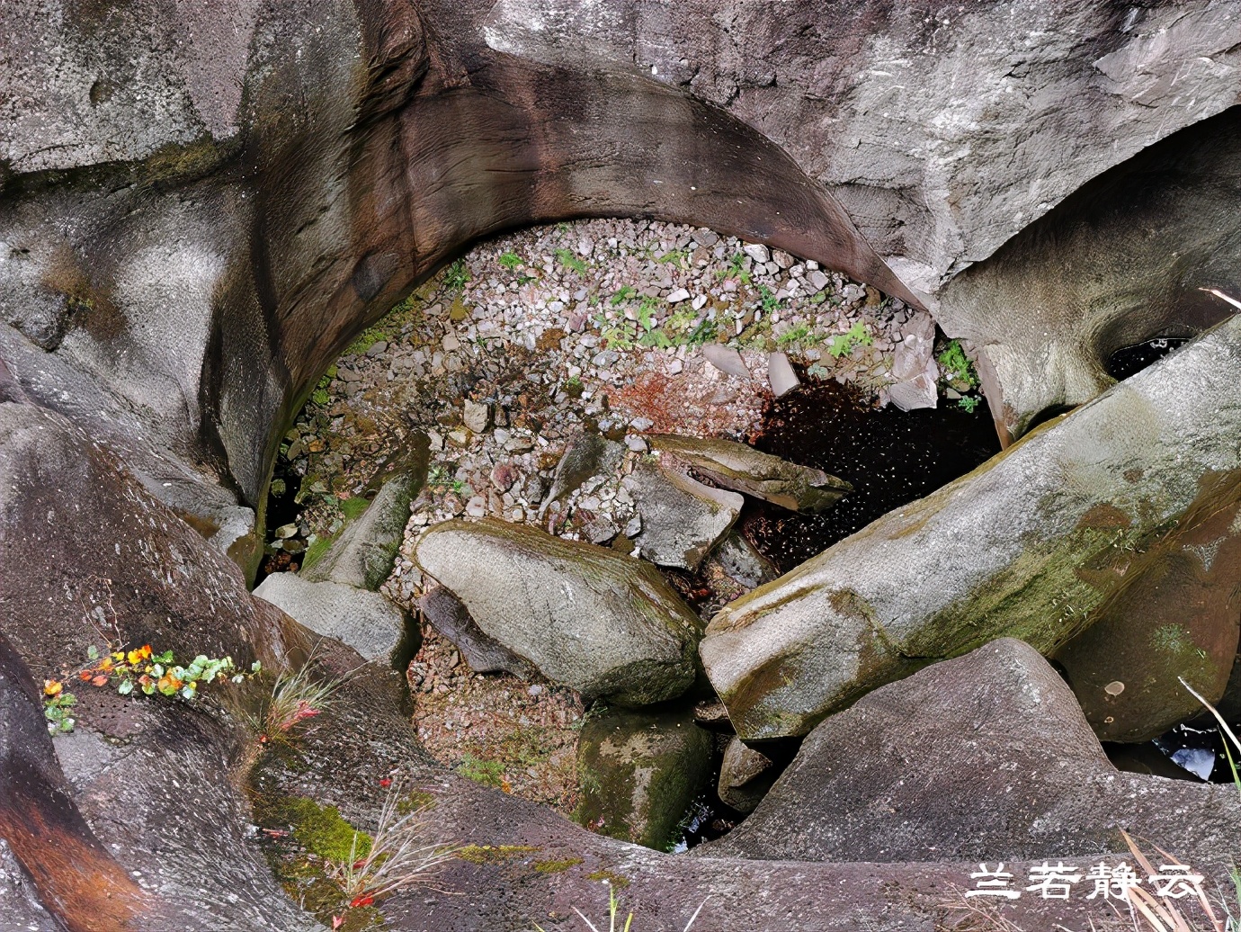 福安白云山的九龙洞介绍,福安白云山九龙洞的传说