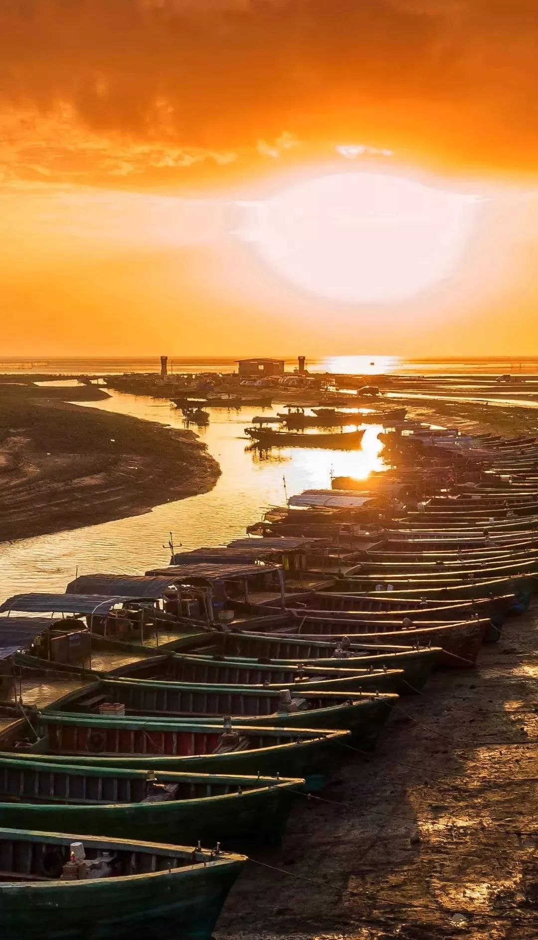 距海南20km有片处女地，比台湾风情比三亚便宜，路过都错过了