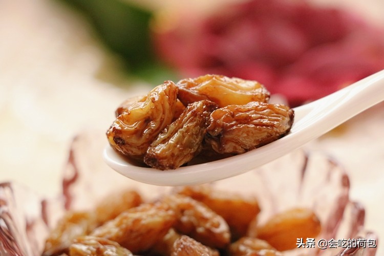 醋泡葡萄干的时间很久了效果好吗,醋泡葡萄干的正确做法与吃法窍门