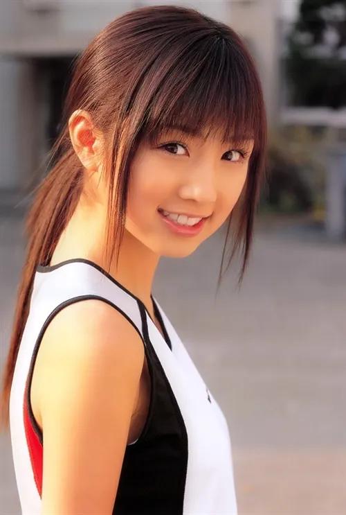 日本38岁童颜女神小仓优子，节目中首次谈及丈夫出走往事