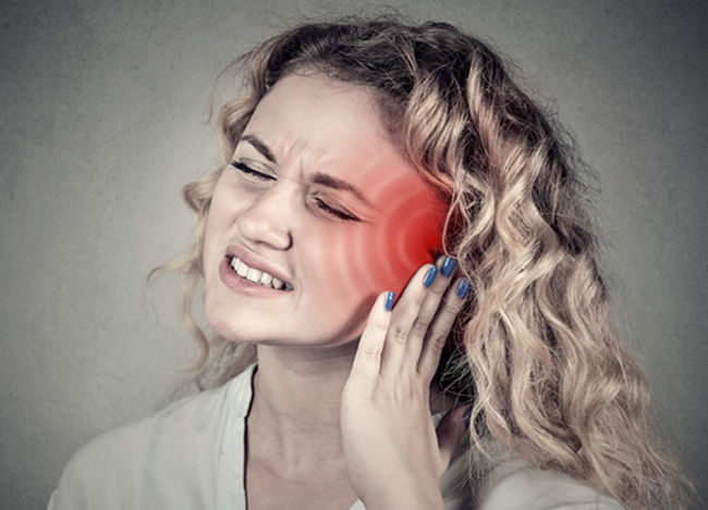 为什么耳朵一使劲就咯吱咯吱响,为什么耳朵一使劲会有隆隆的声音