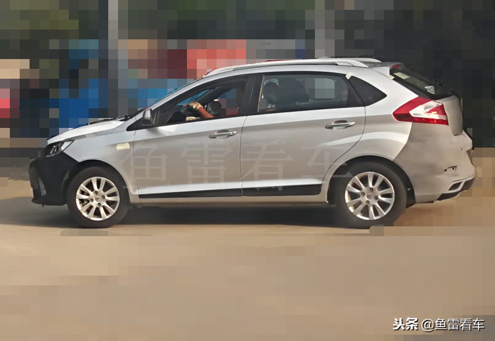 奇瑞风云2新款,奇瑞风云二两厢锐意版