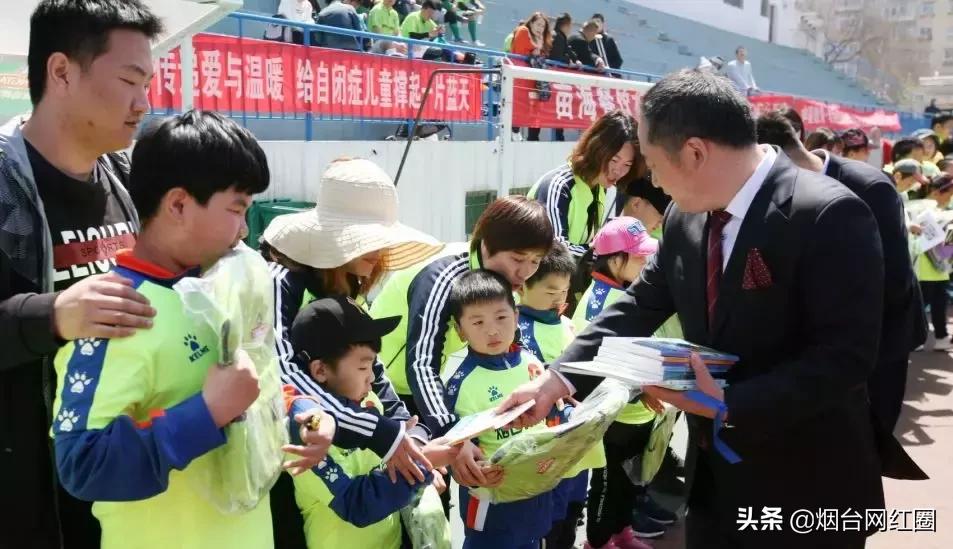 足球公益行动视频,足球公益活动助力青训