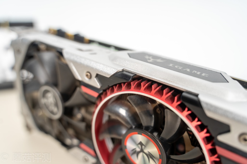 七彩虹1080ti相当于现在什么显卡,游戏显卡钉子户