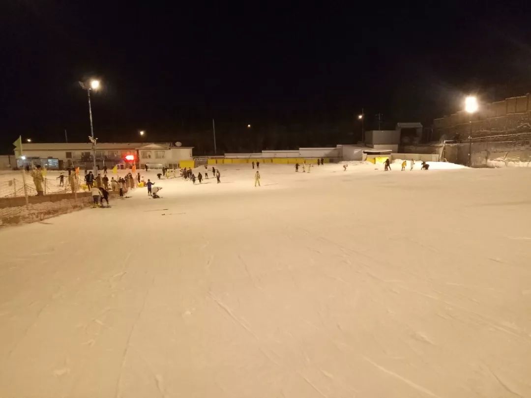 西安周边滑雪场一览表最新,西安周边哪个滑雪场比较好