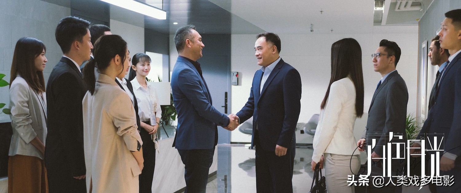 国剧版《夫妻的世界》？小宋佳《白色月光》，出轨拍出推理悬疑味