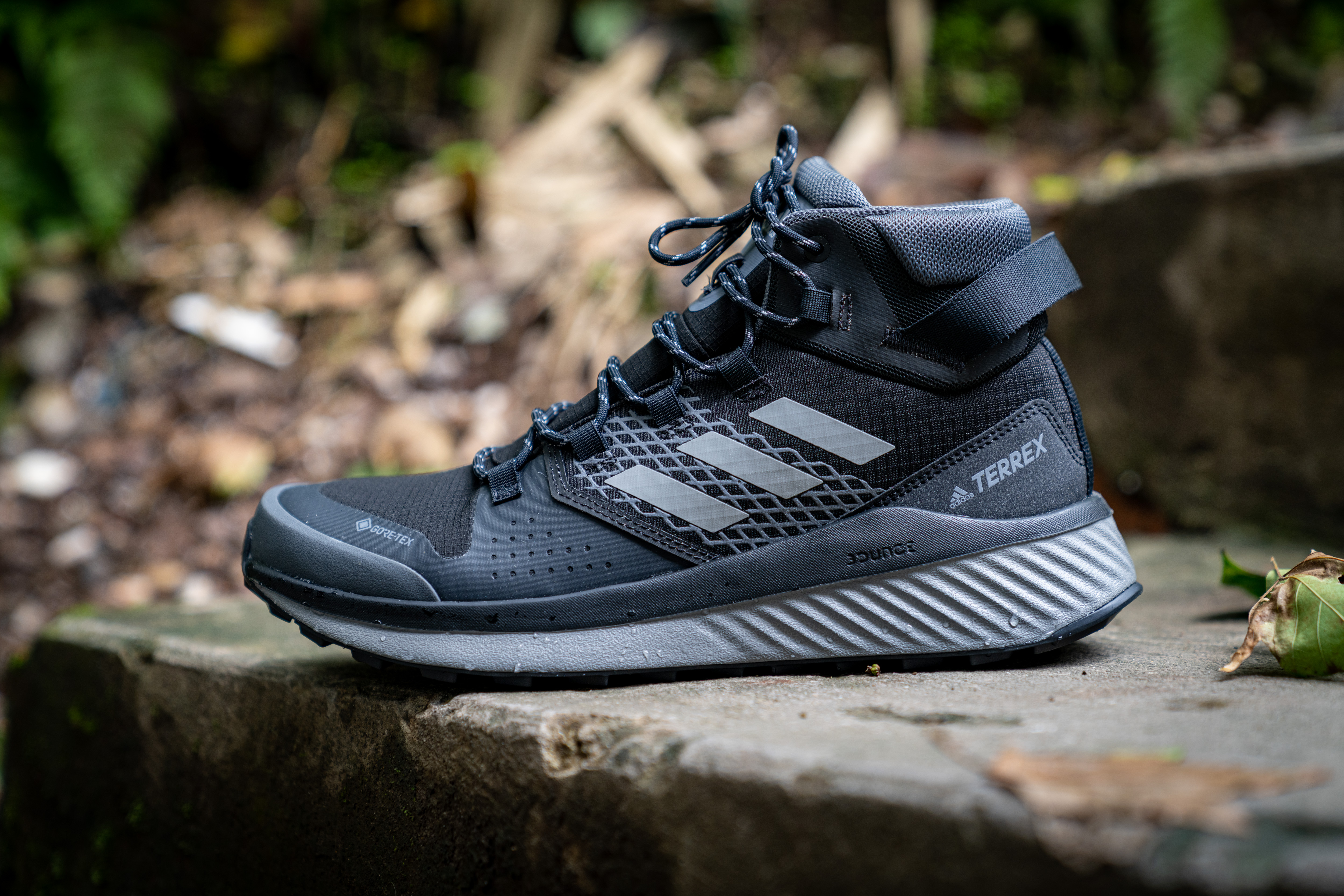 adidasterrex鞋子防水吗,adidasterrex徒步鞋测评