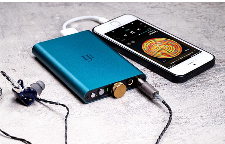 手机接有线耳机声音自动变大,新买的手机耳机有杂音滋滋