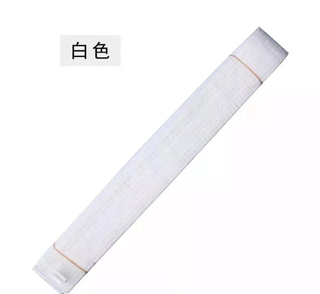跆拳道腰带的标准系法视频教学,跆拳道各个腰带都学什么