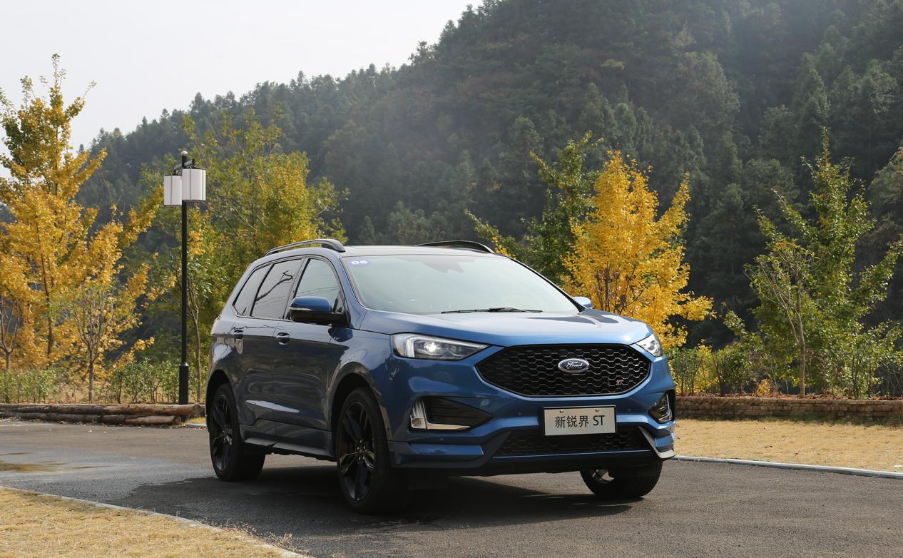 锐界plus运动版和普通版如何选,福特新suv比锐界大