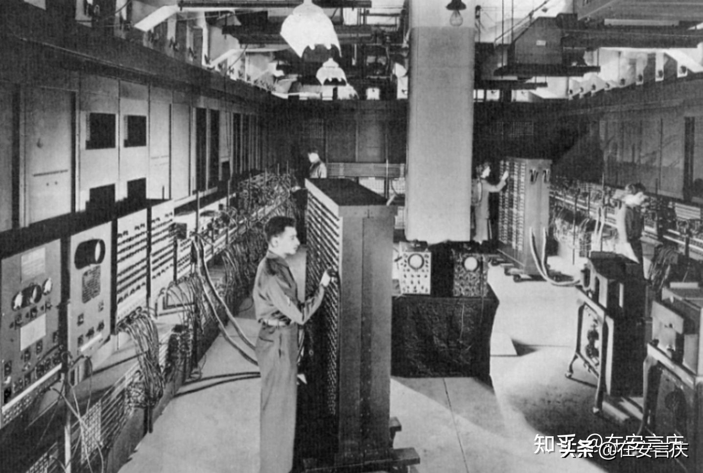 讲讲计算机的起源,计算机起源和发展史