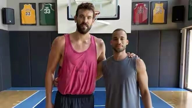 马克加索尔灰熊中锋,策应型中锋马克加索尔