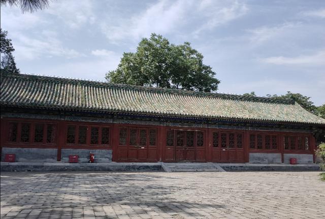 北京的坛庙文化——皇地祗神的祭坛和史铁生《我与地坛》