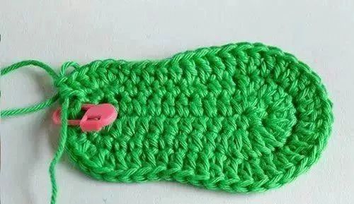 0-6个月宝宝鞋钩针教程图解,一款超可爱的宝宝鞋