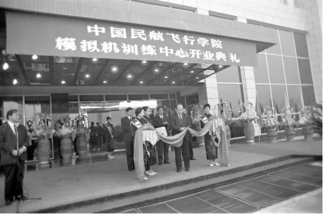 壮丽70年！四川首创的这些“新中国第一”！