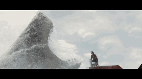 巨齿鲨的咬合力有没有超过霸王龙,远古海洋霸主巨齿鲨为母鲨复仇