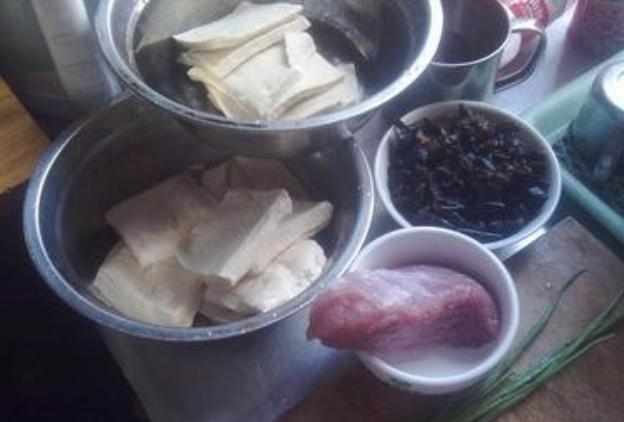 川味清江鱼炖豆腐做法大全,最美家常菜鲫鱼烧豆腐做法