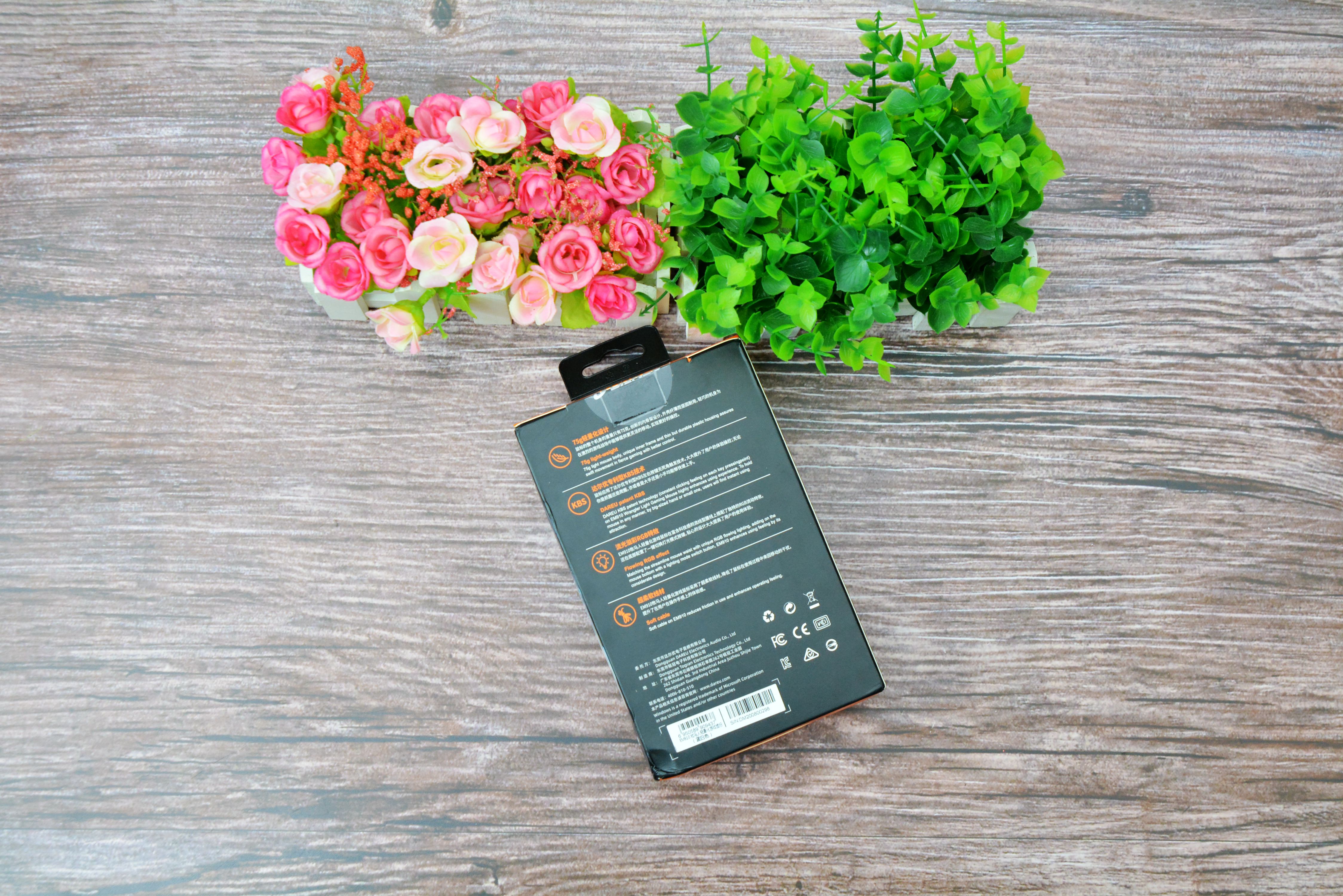 达尔优em910鼠标换微动,达尔优em910鼠标和雷蛇蝰蛇对比